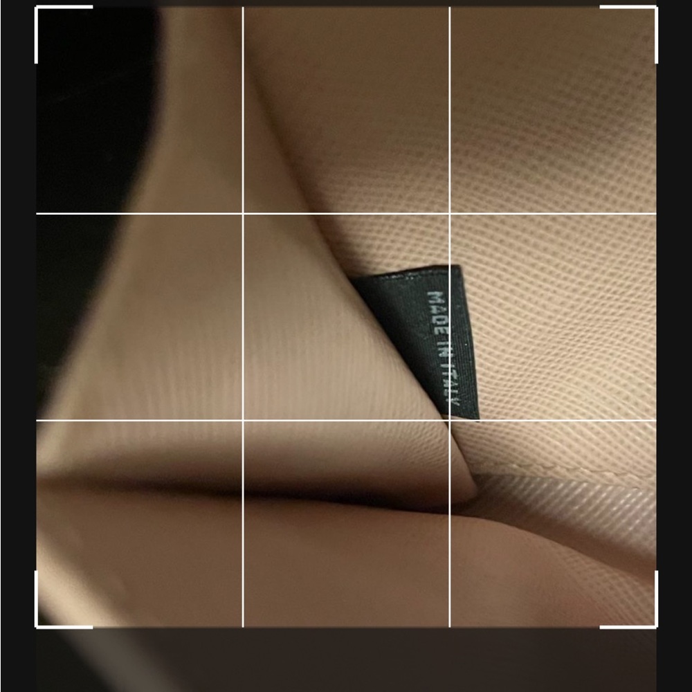 Prada Wallet - Picture 2 of 10